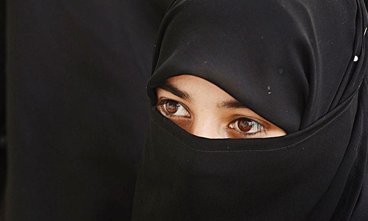 PEREMPUAN DALAM ISLAM