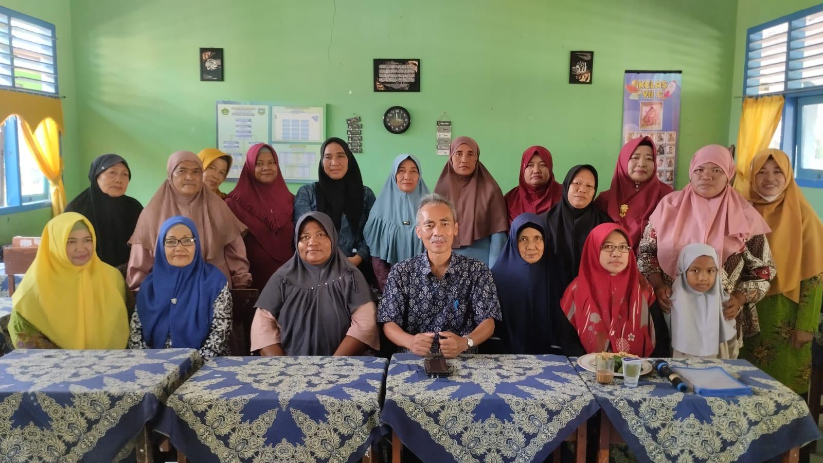 Sekolah Perempuan Sinar Surya, Asyraf: Jangan Lelah Menuntut Ilmu