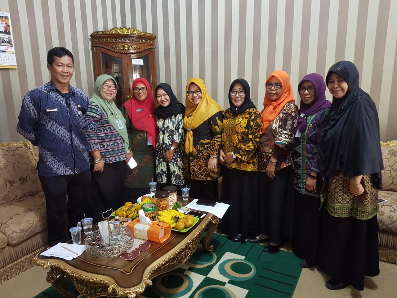 APRIL RAPERDA KETAHANAN KELUARGA DIHARAPKAN RAMPUNG