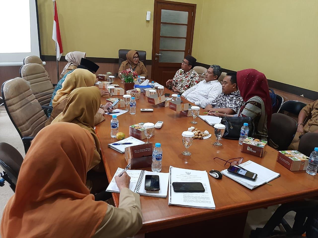 KOMISI I DPRD BANGKA TENGAH KUNJUNGI DP3ACSKB BABEL BAHAS PERDA PUG