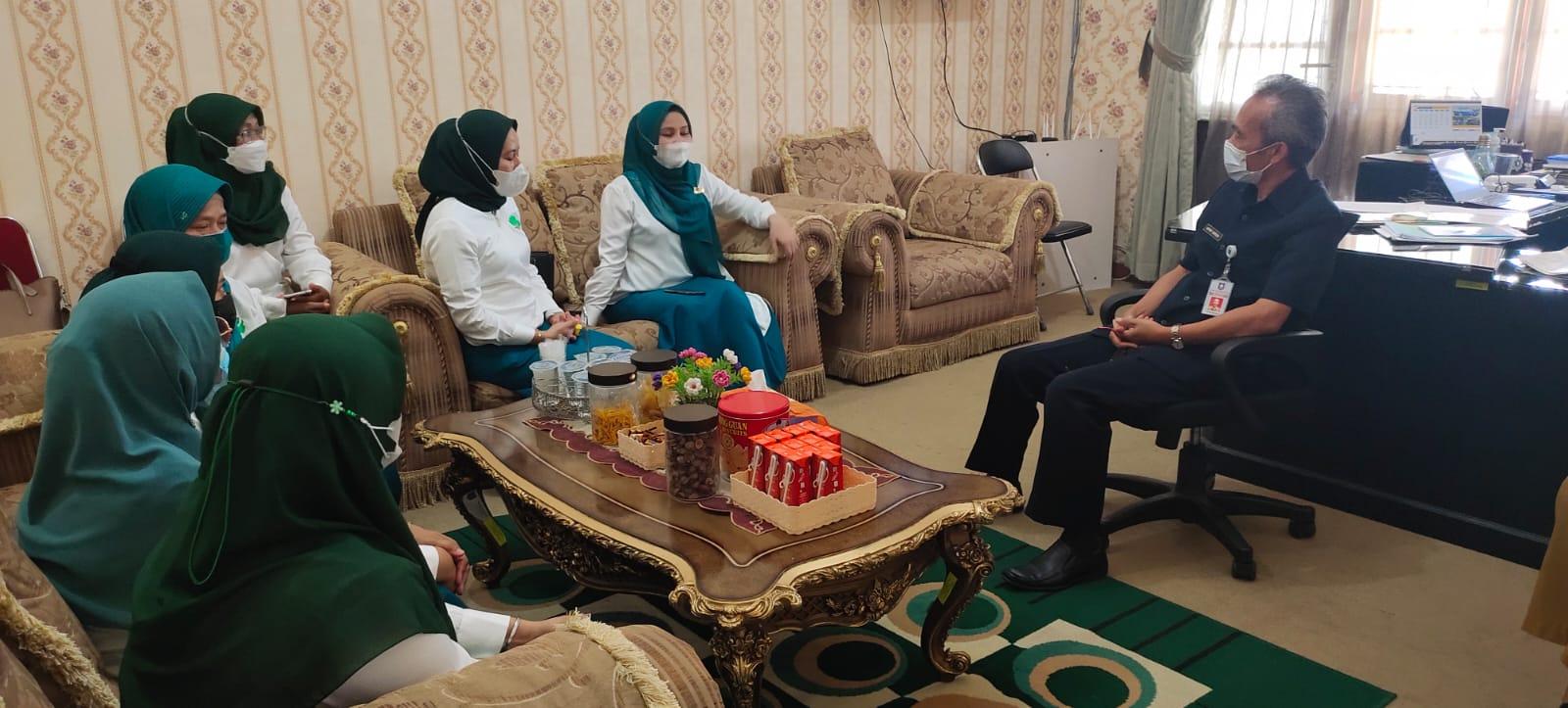 Dipercaya Menjadi Dewan Penasihat, Asyraf Kepala DP3ACSKB Siap Bantu Pemasaran Produk Pertanian