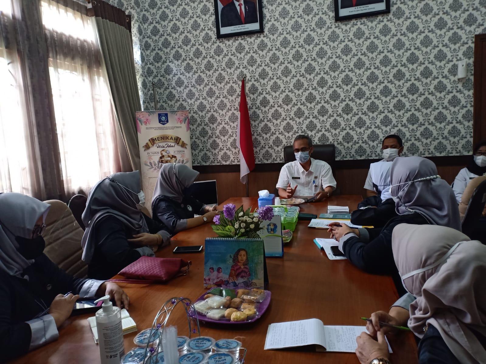 Asyraf Kepala DP3ACSKB Memotivasi Agar Kaum Perempuan Lebih Banyak Terlibat di Parlemen