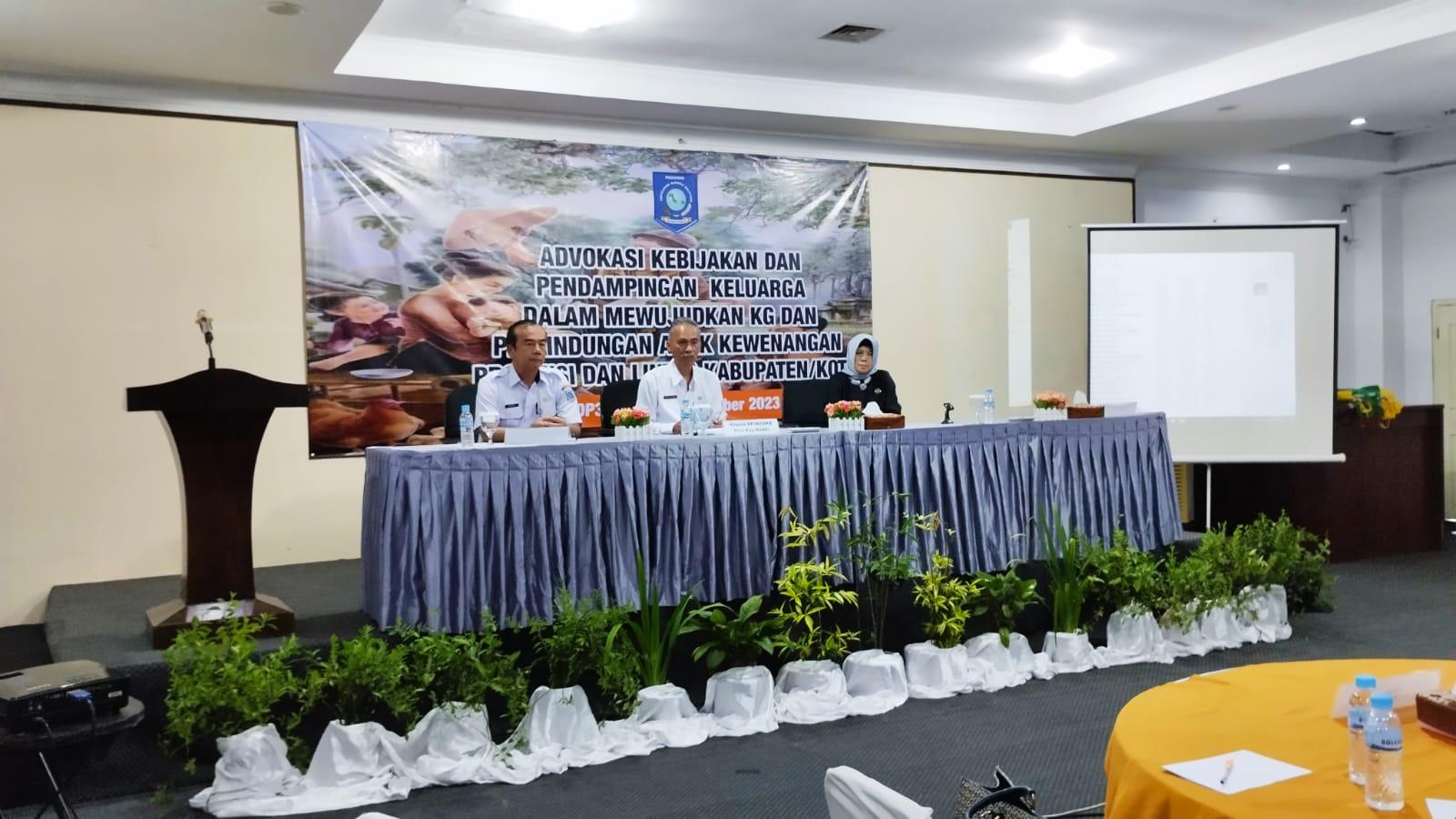 Perempuan Mampu Bersaing, Asyraf Ingatkan Caleg Perempuan Saling Bersinergi