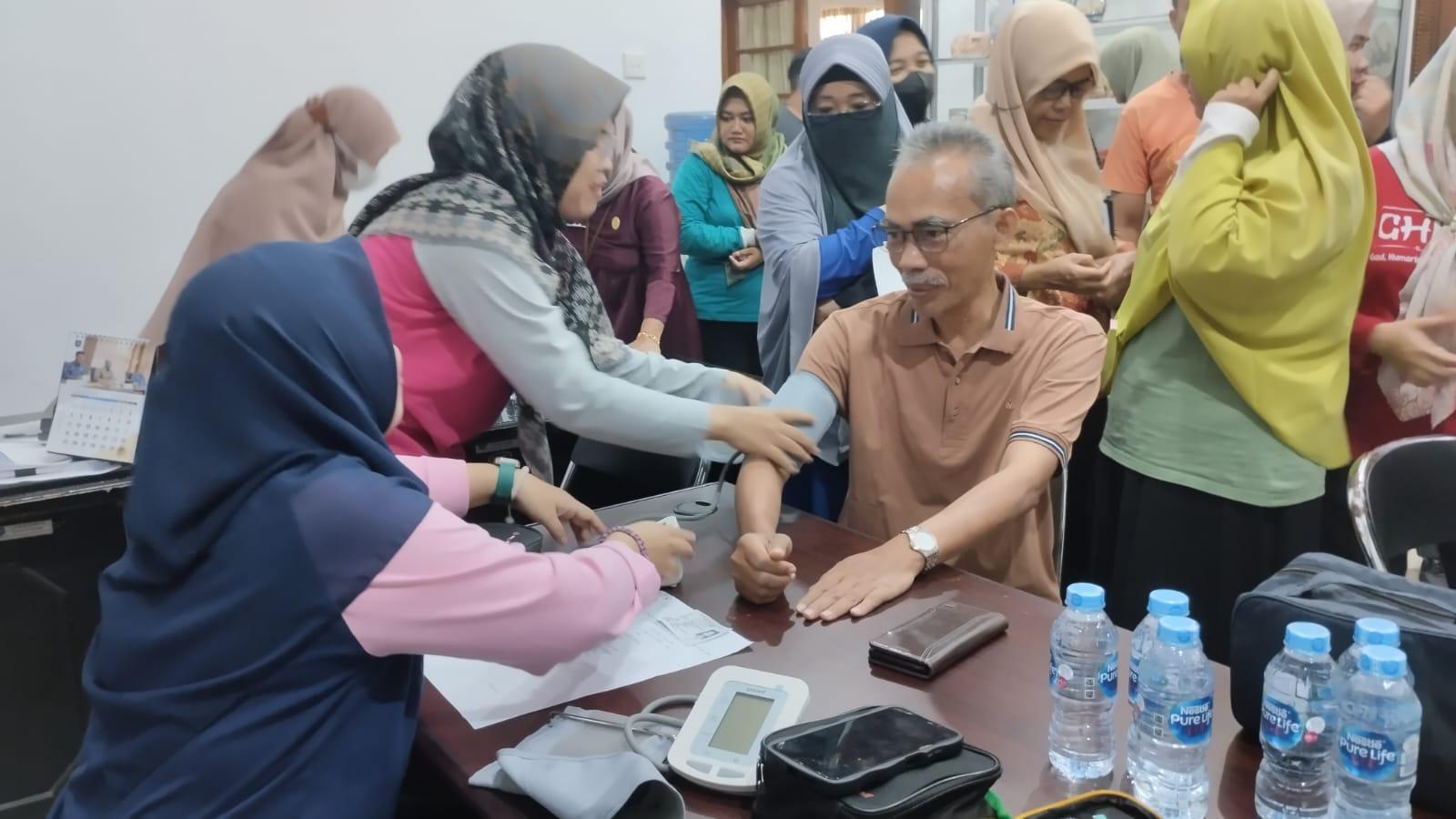 Screening Kesehatan, Asyraf: Pola Hidup Berpengaruh Bagi Kesehatan 