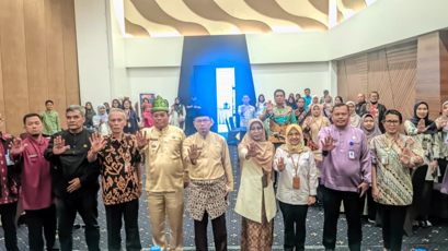 Monitoring dan Evaluasi Pelaksanaan Aksi Konvergensi Percepatan Penurunan Stunting di Hotel Santika Kabupaten Bangka Tengah